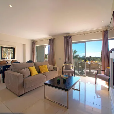 公寓 Pine Hills Coral By Interhome *