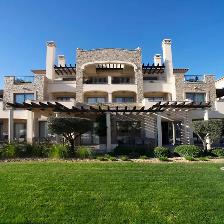 Pine Hills Coral By Interhome * Vilamoura