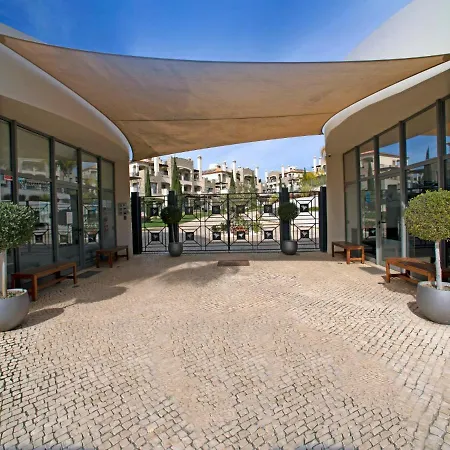 Pine Hills Coral By Interhome Apartamento