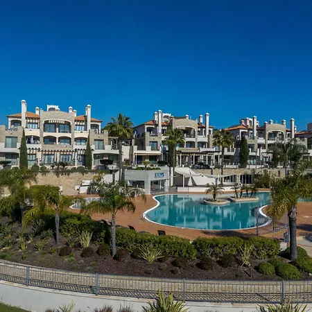 Apartment Pine Hills Coral By Interhome Vilamoura